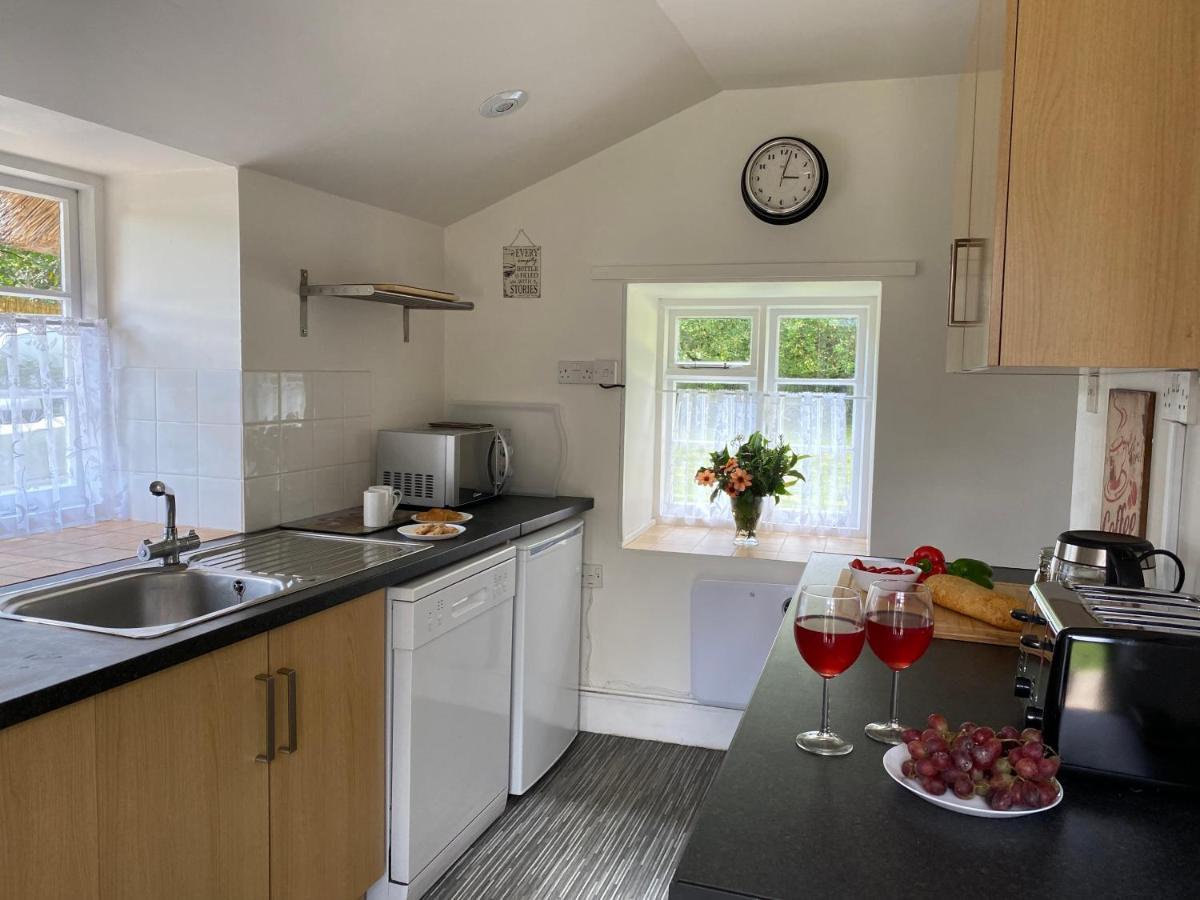 Honeysuckle Cottage Dorchester Bagian luar foto